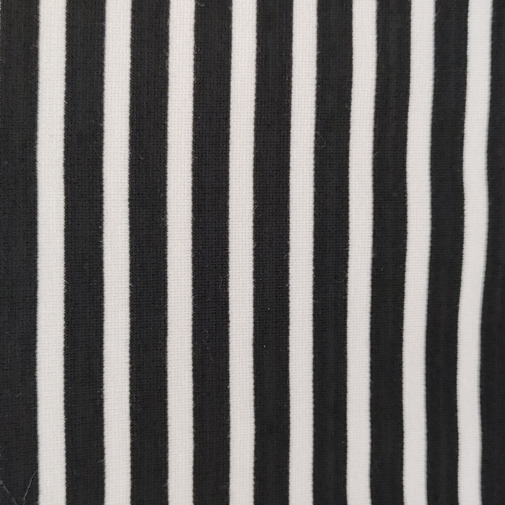 4171 Chico's black & white striped knit blazer 3 XL - Picture 6 of 11